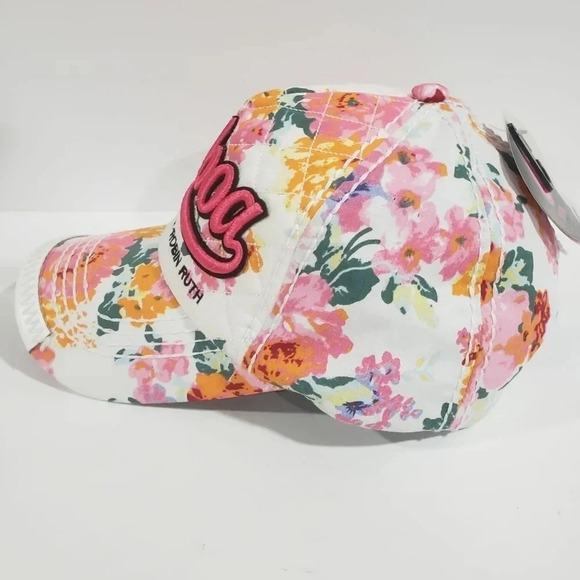 Lisboa by Robin Ruth Original Quilted Floral Womans Floral Snapback Hat. - Picture 3 of 7
